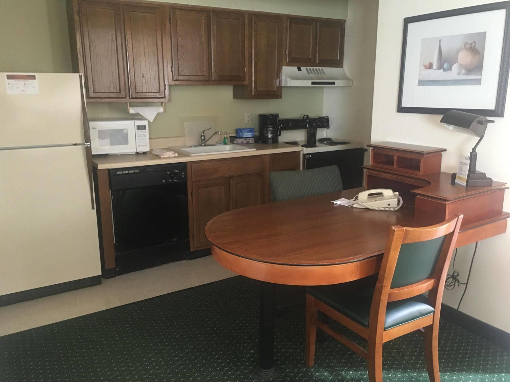 Fairbridge Inn & Suites - Akron Copley Township - West מראה חיצוני תמונה
