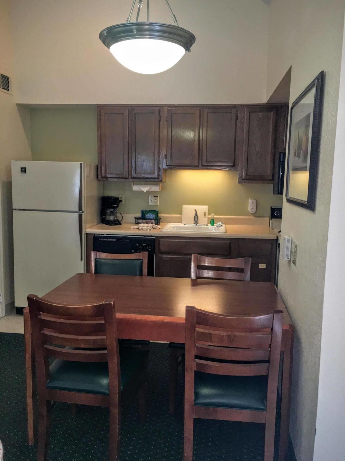 Fairbridge Inn & Suites - Akron Copley Township - West מראה חיצוני תמונה