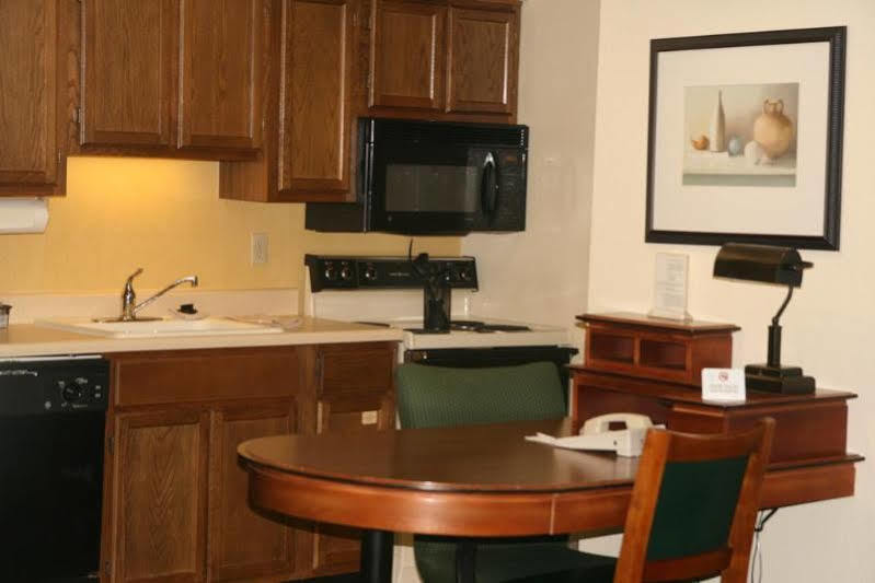 Fairbridge Inn & Suites - Akron Copley Township - West מראה חיצוני תמונה