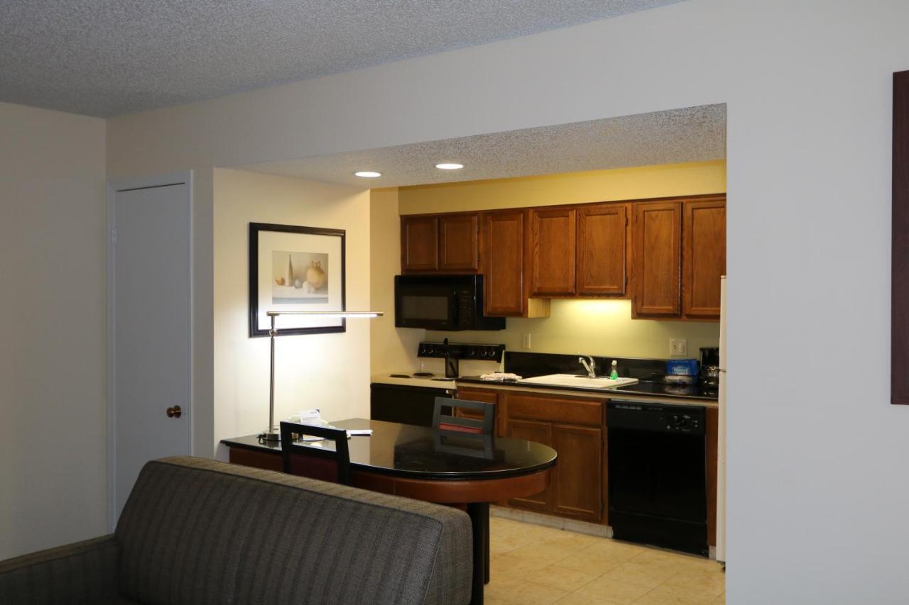 Fairbridge Inn & Suites - Akron Copley Township - West חדר תמונה