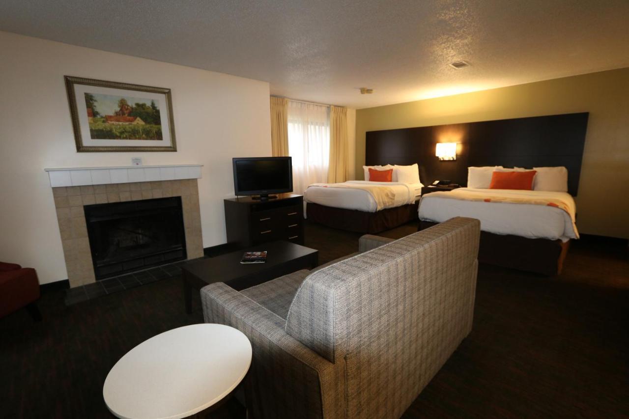 Fairbridge Inn & Suites - Akron Copley Township - West חדר תמונה